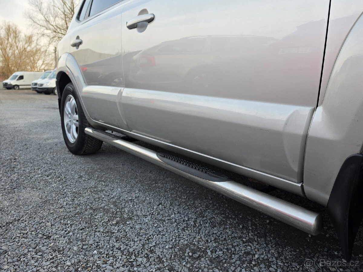 Hyundai Tucson
2.0CRDI 4WD TZ - 16