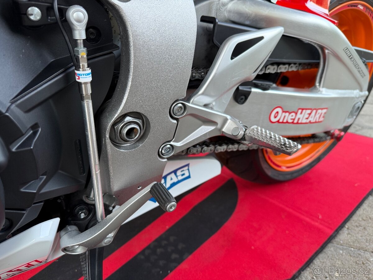 Honda cbr 1000rr Repsol - 16