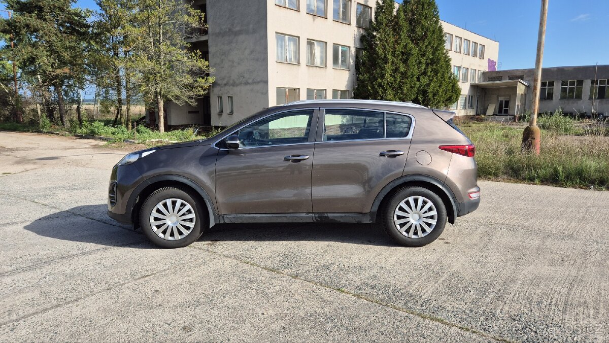 Kia Sportage 1.6i, 97 kW (2017) - 16