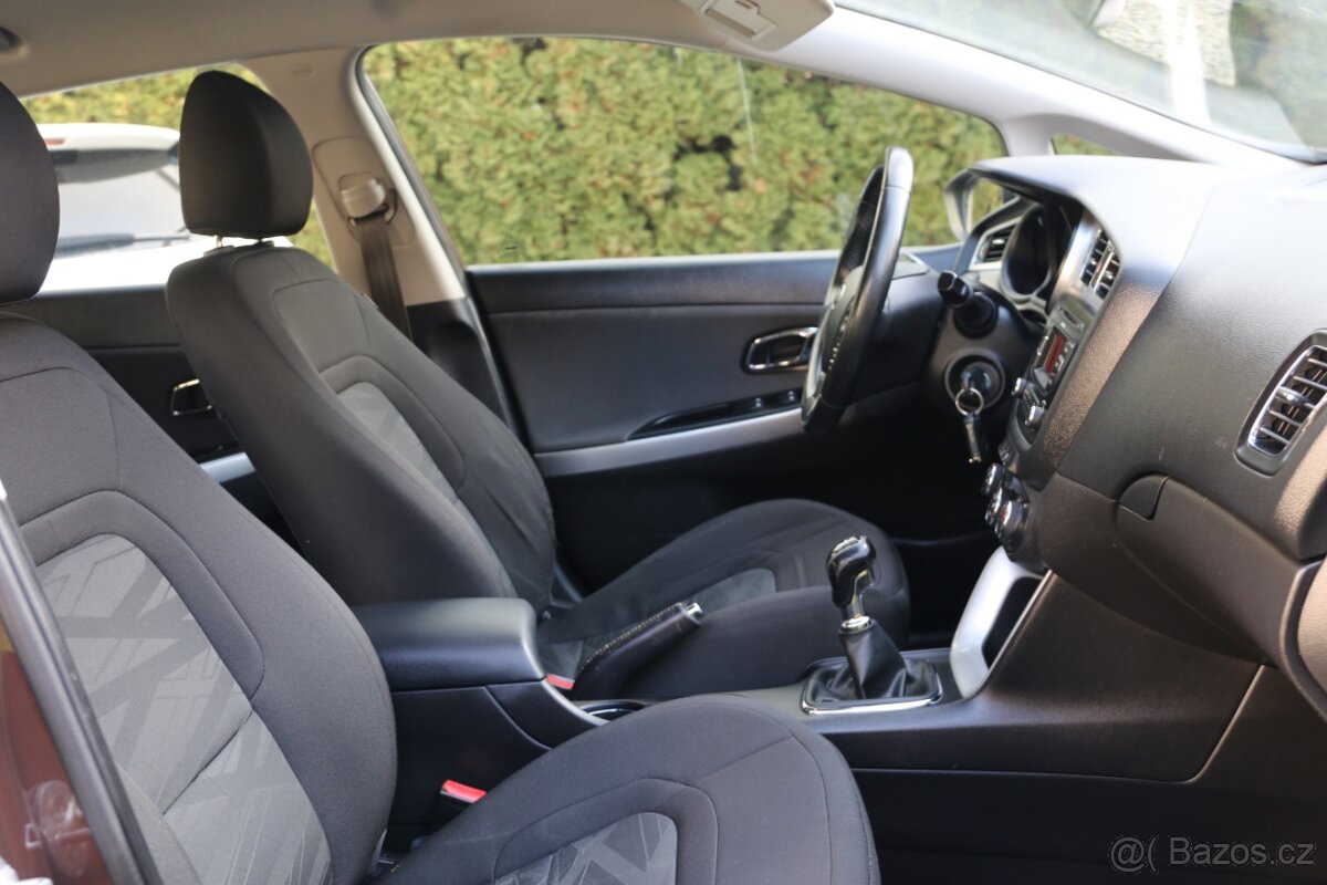 Kia Ceed 1.4 73KW, ČR ,TAŽNÉ, klima - 16