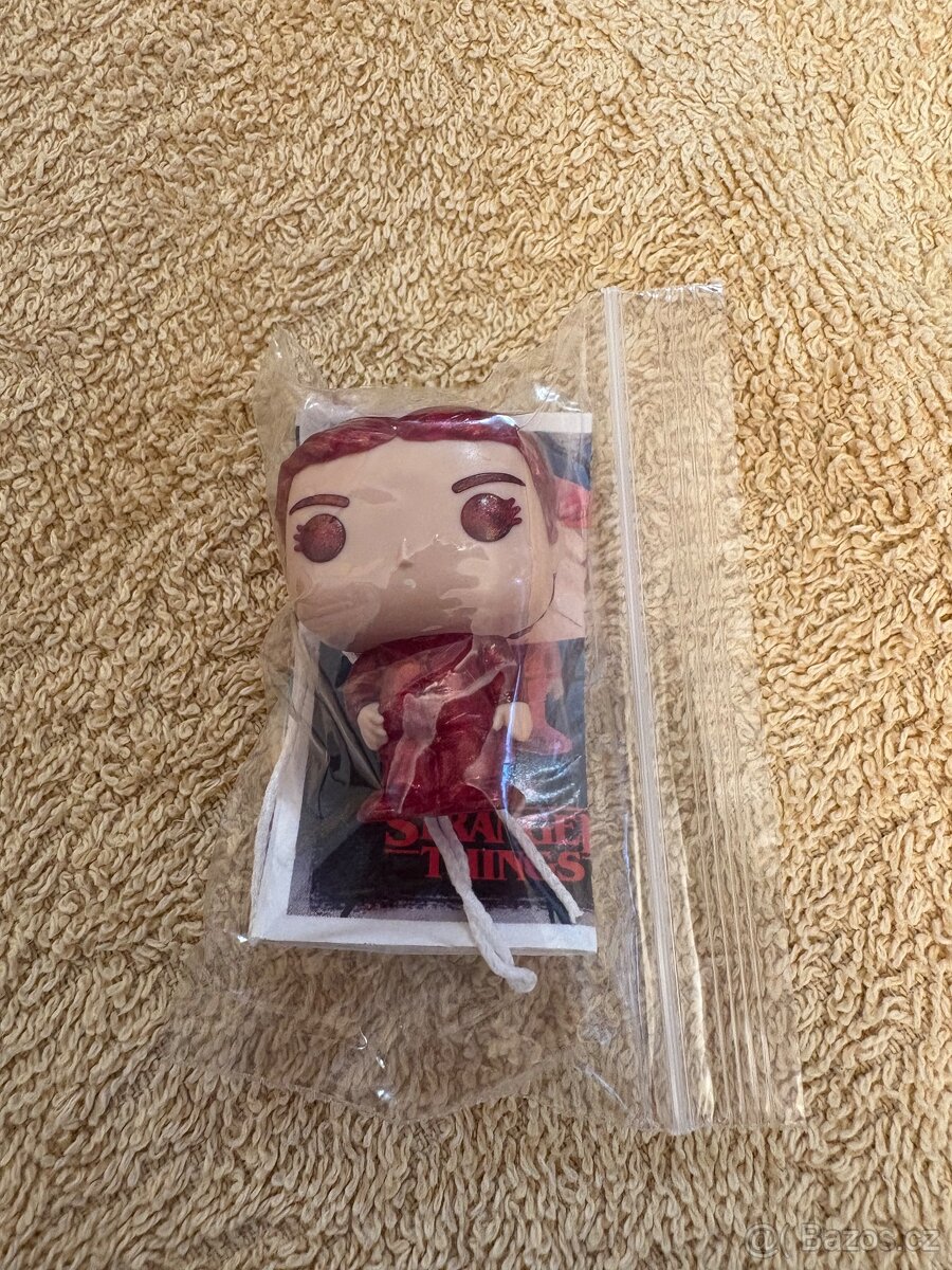 Stranger things figurky z Kinder joy - 16