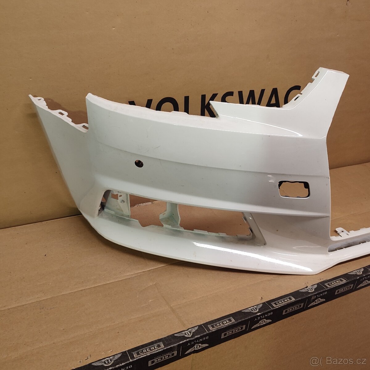 Audi A4 B9 světla,marazník, radar chladič - 16