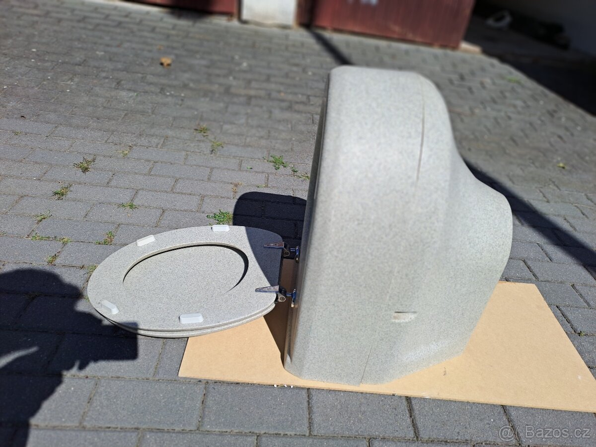 Záchodová mísa závěsná - 16