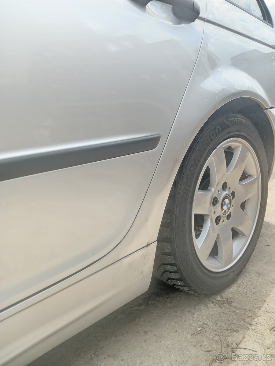 BMW E46 320d manuál - 16