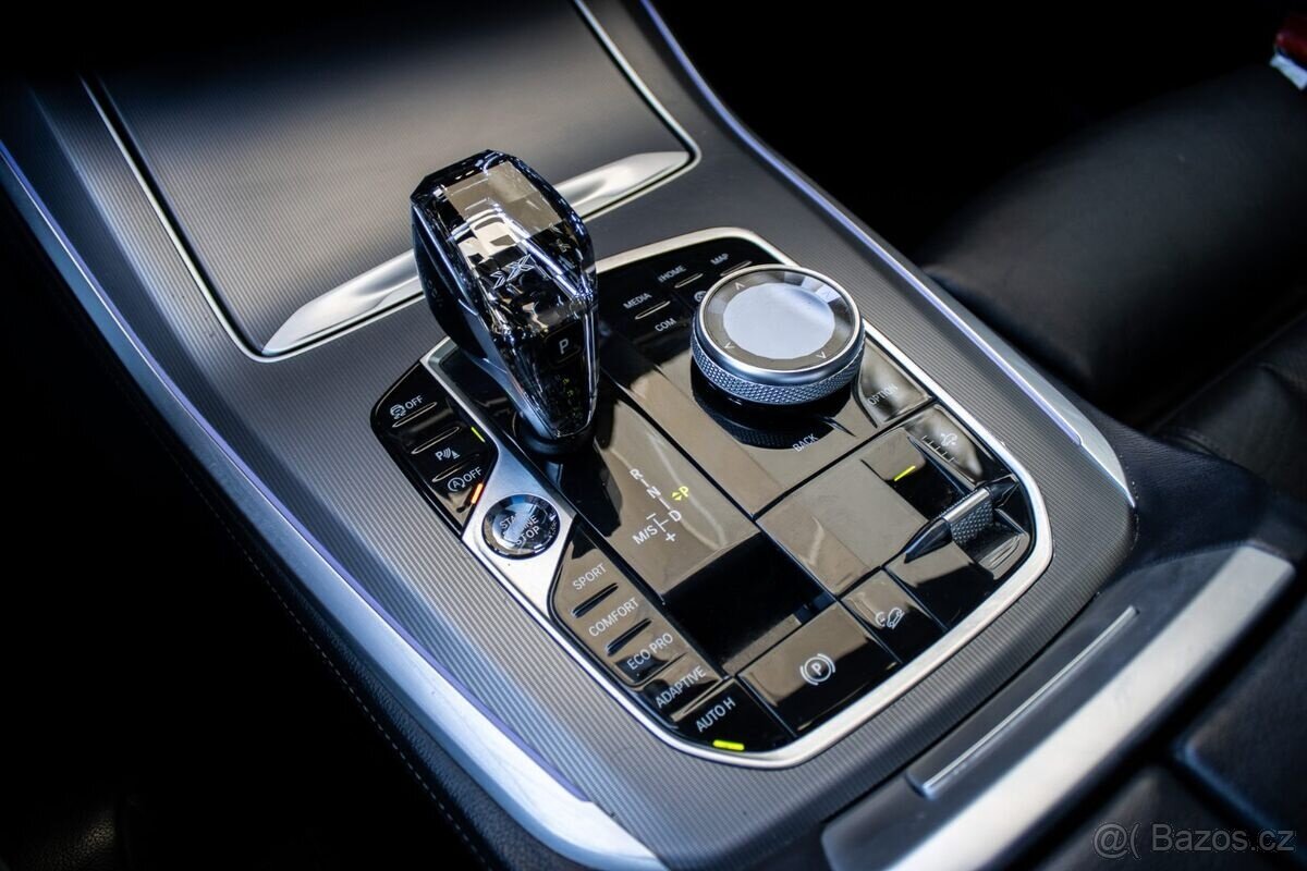 BMW X5 xDrive30d A/T 195kW (2020) - 16