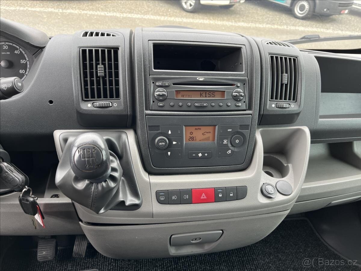 Peugeot Boxer 2,2HDi 120PS 9 MÍST,LUXUSBUS,PANORAMA - 16