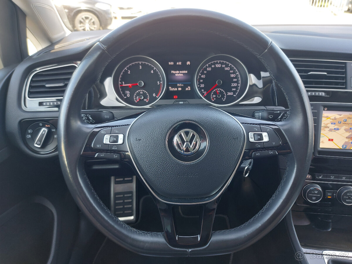 VW Golf VII 2,0 TDI 6°manuál Allstar S.KNIHA - 16