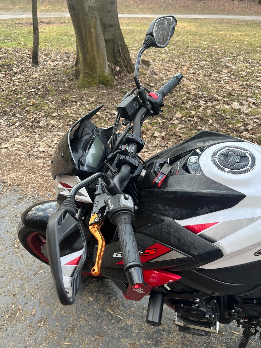 Suzuki gsx-s750 - 16