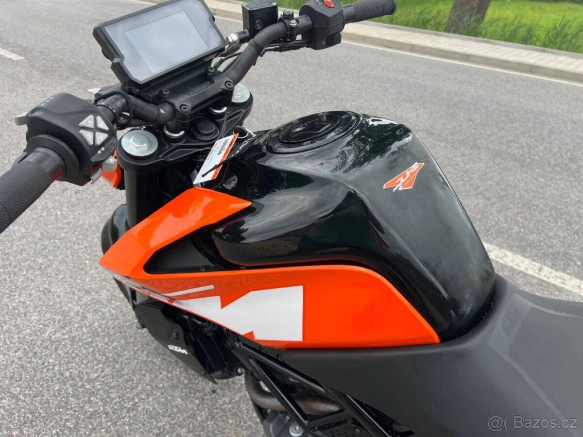 Prodám KTM 125 DUKE - 16
