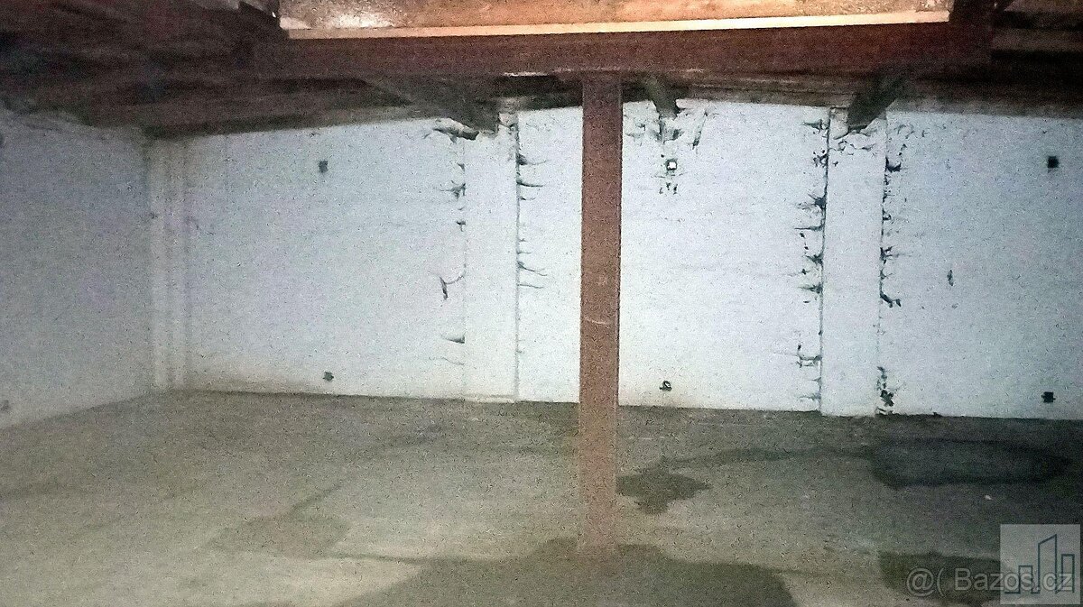 Chata k přestavbě - 16