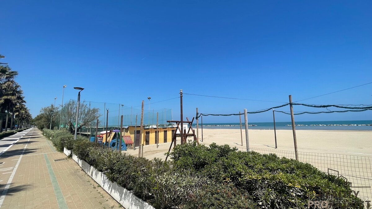 Prodej bytu 2+kk 83 m² Montesilvano, Itálie - 16