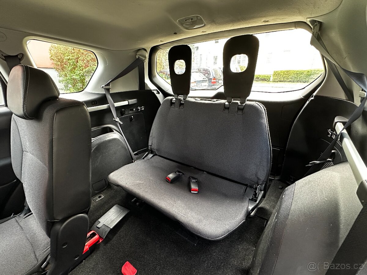 Peugeot 4007 2.2 HDi 4x4 SUV 7 míst Kůže Navi Tažné 2 tuny - 16