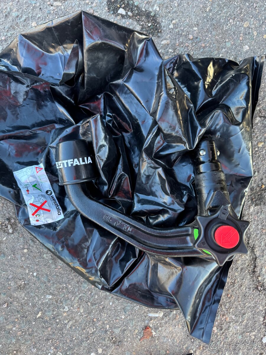 Volkswagen Touran, 1.5TSI active 7-místné -DPH - 16