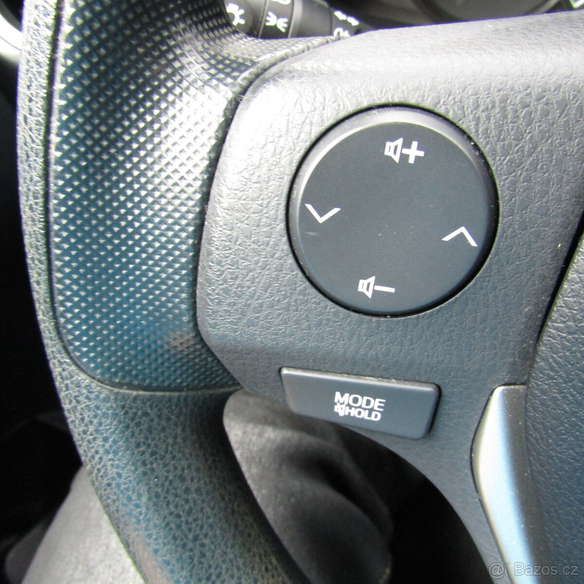 Toyota Auris, 1,3VVT-i 73kw, COOL, 2013, NAJETO 95 418km - 16