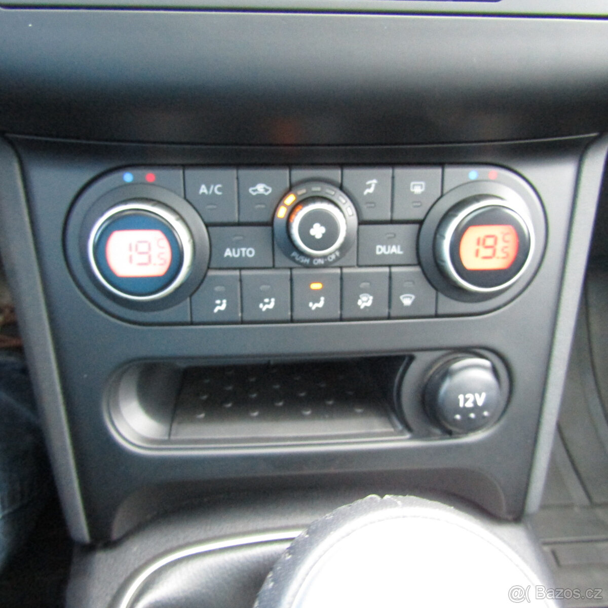 Nissan Qashqai 2,0i 104kw, QASHQAI +2, 7 míst, 149 013km - 16