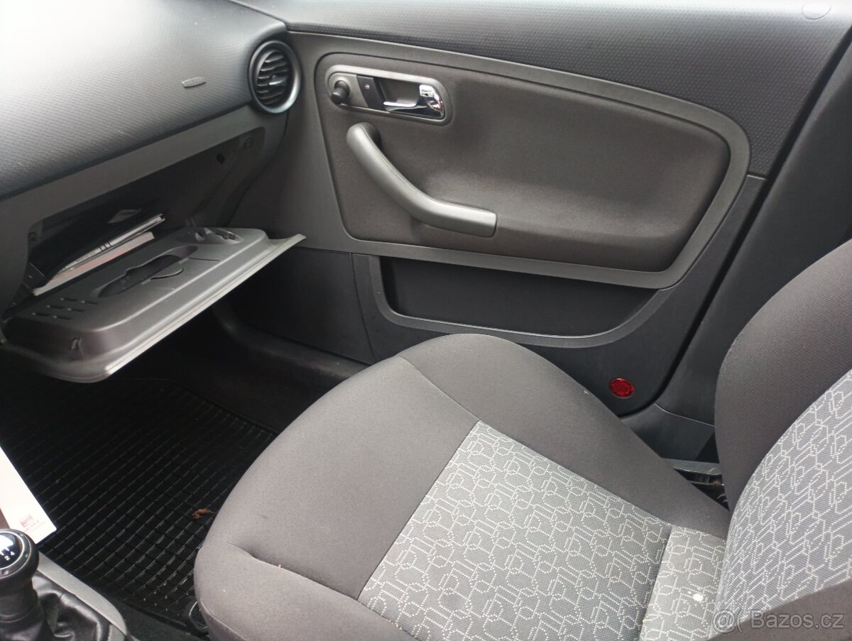 Seat Ibiza 1.2 rok výroby 2008 - 16