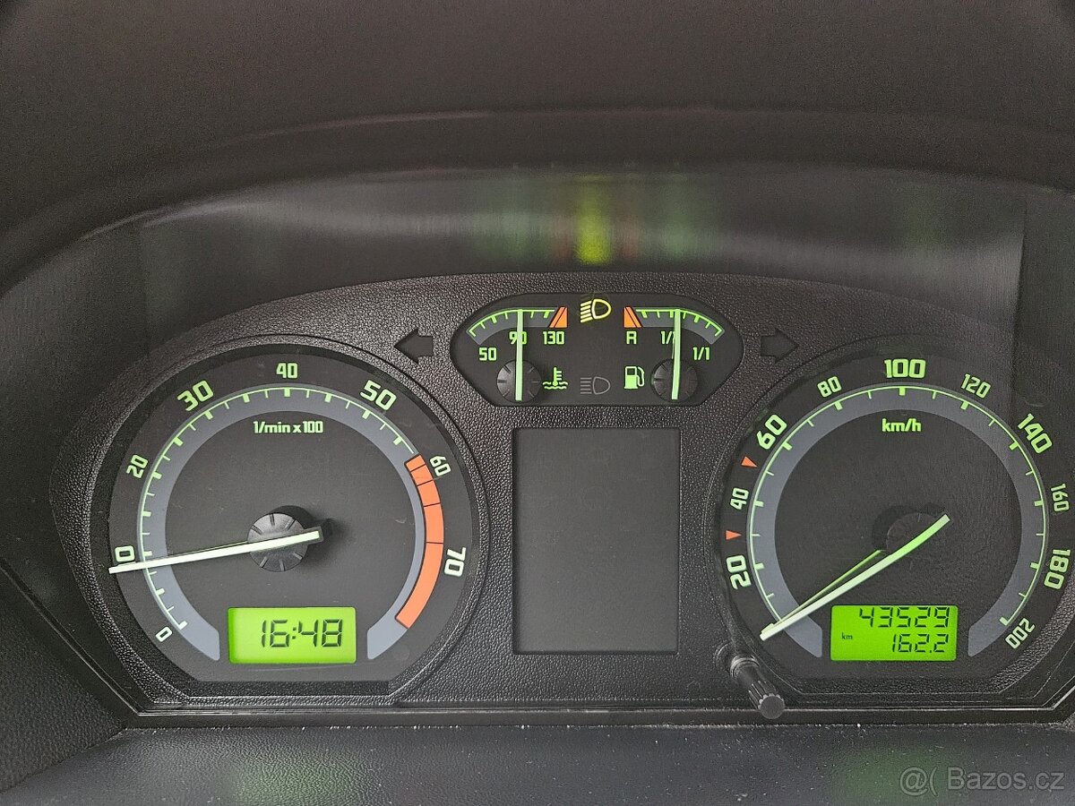 Škoda Fabia I Combi 1.2 htp, rok 2007 - 16