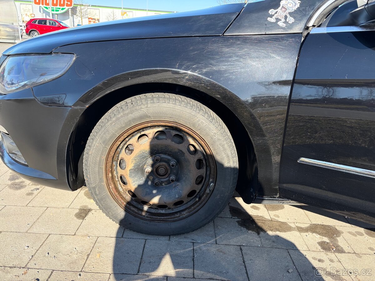 VW Passat CC 2.0TDi 103KW - 5míst - 16