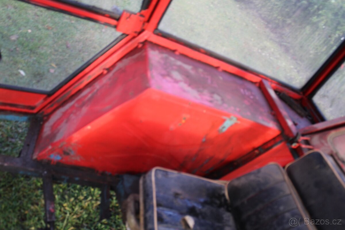 Zetor 6911 kabina kompletní pěkný stav - 16