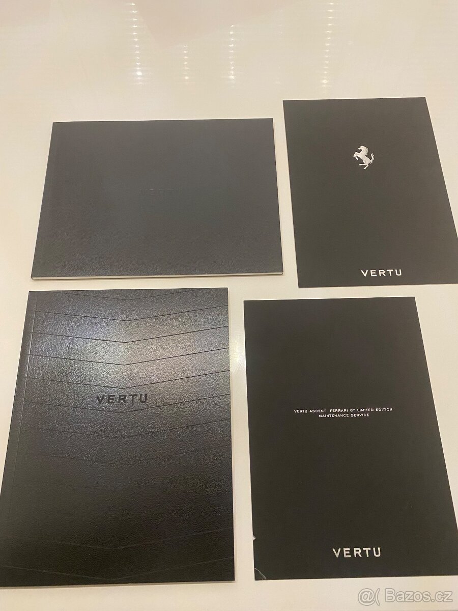 Mobilní telefon Vertu - 16