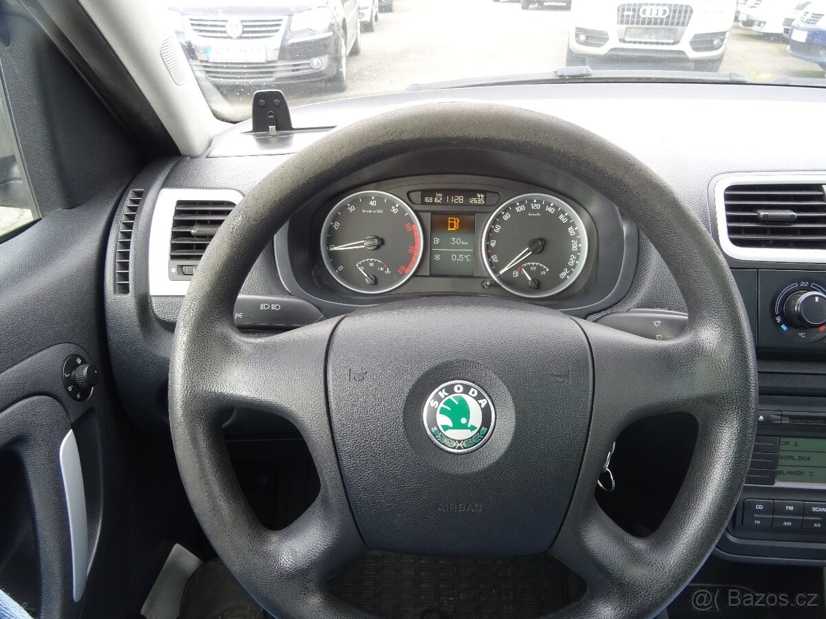 Škoda Roomster 1,2i - 16