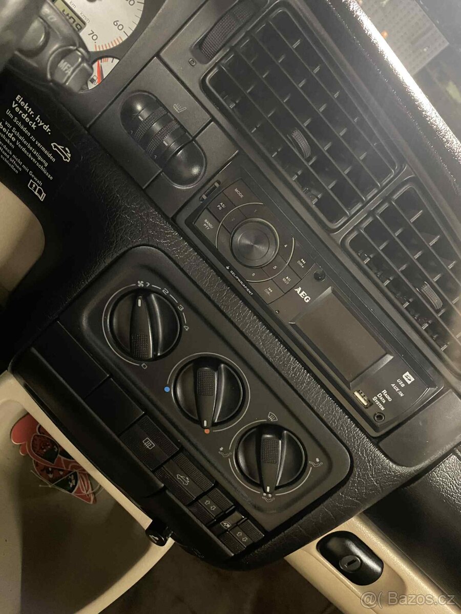 🚗 Volkswagen Golf 3 Cabrio – TOP stav, připraven na STK 🚗 - 16