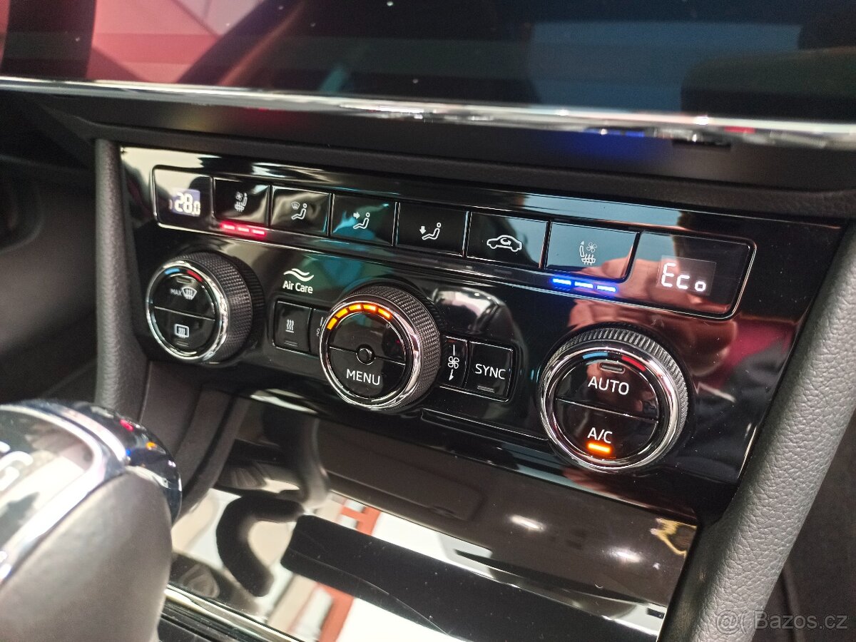 Škoda Superb 3 iV Combi TSI 160kW DSG L&K - záruka Autodraft - 16