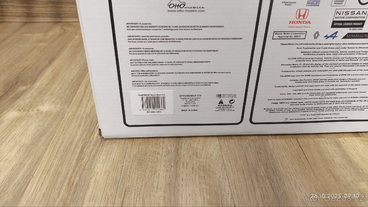 Model Audi RS4 (B7) Misano Red 2005 1:18 Otto Mobile - 16