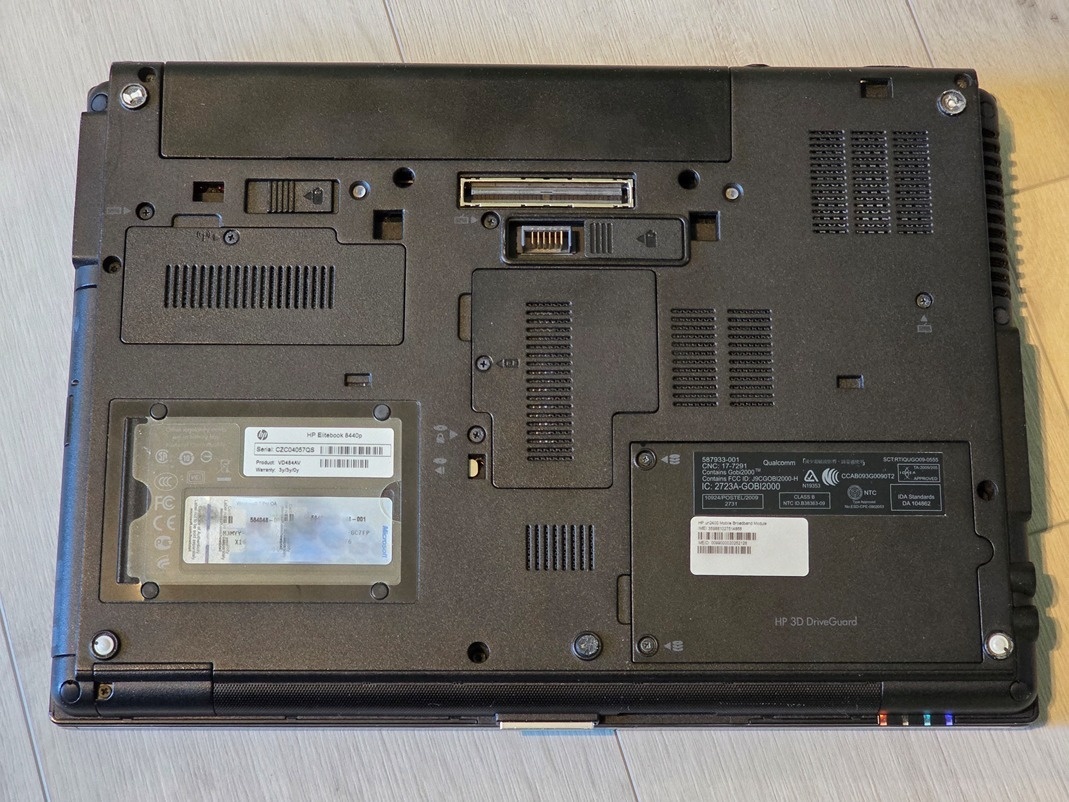 Notebook HP EliteBook 8440p – kancelářský / pracovní - 16