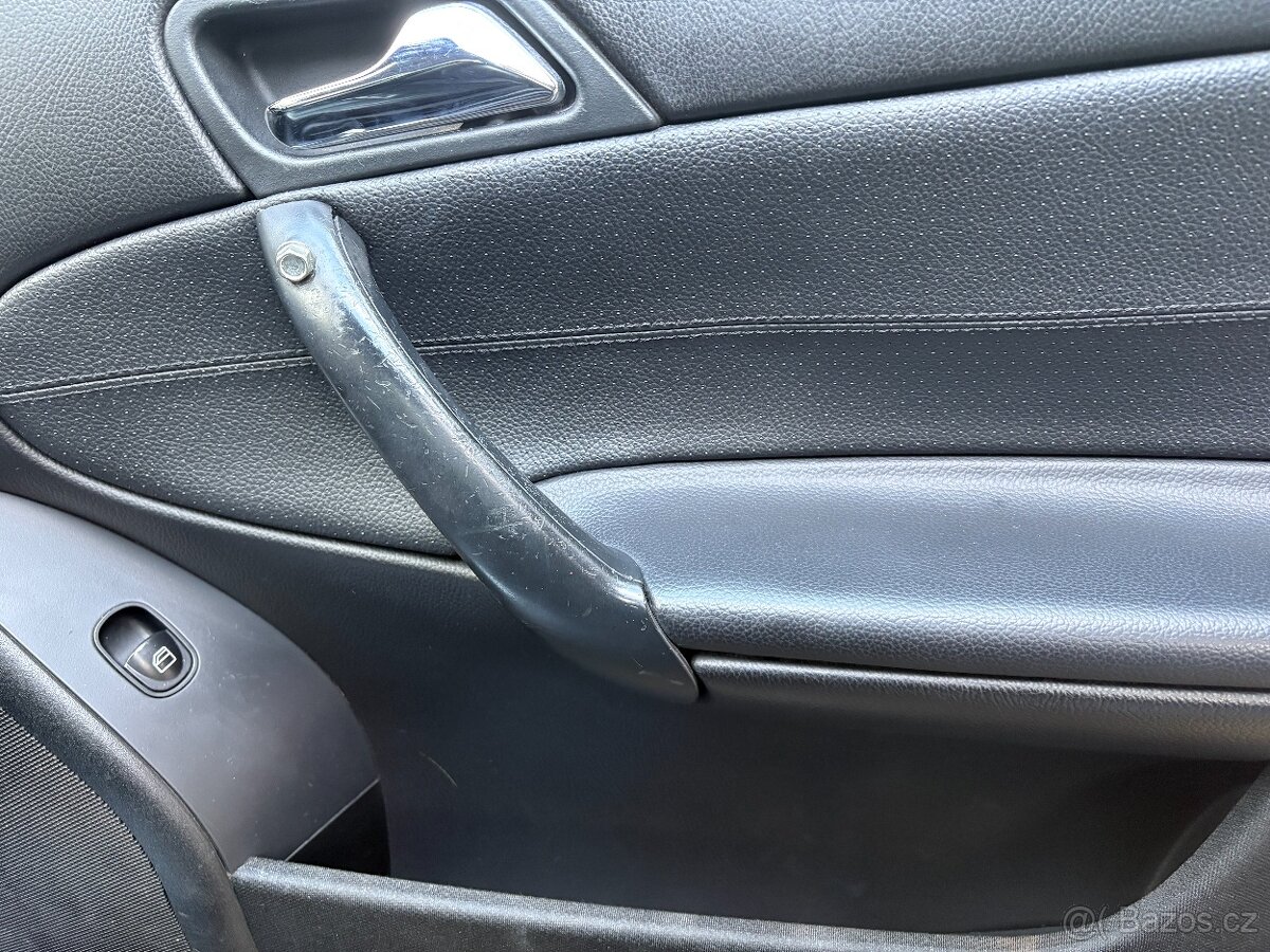 Mercedes Benz C200K (w203) - 16