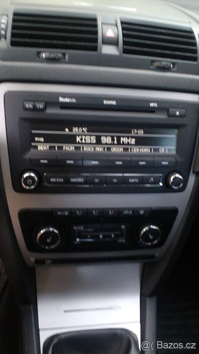 Škoda Octavia II TDI 77kW Elegance Facelift 2010 - 16