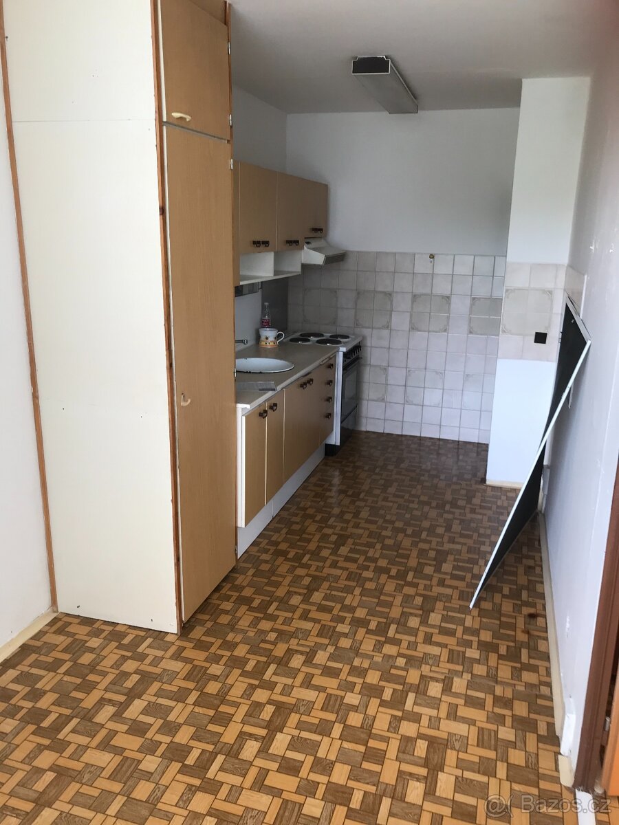 Velký byt 4+1, os.vlast., Mělník. - 16