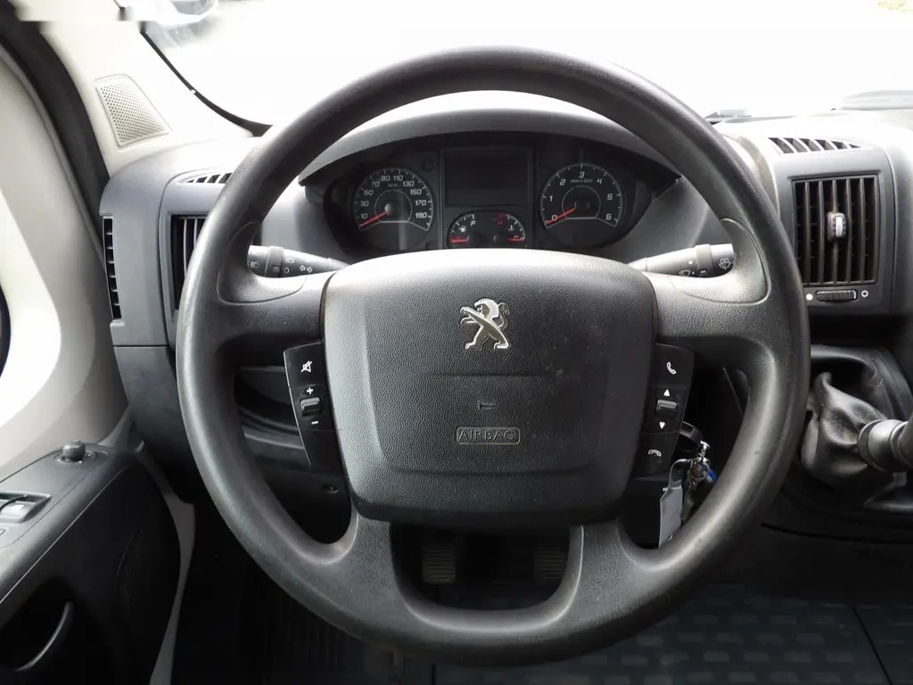Peugeot Boxer, L2H2, 2,0 130k 6 míst - 16