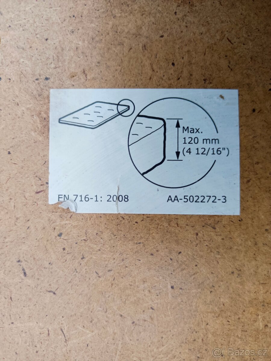 Dětská postýlka včetně příslušenství. - 16