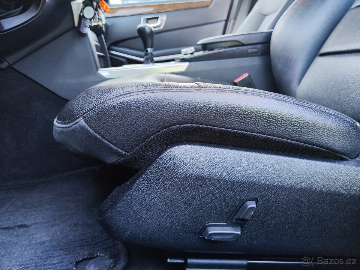 Mercedes-Benz W212 E200 - 16