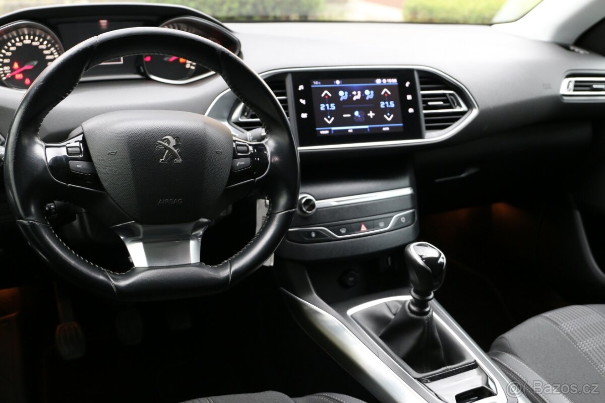 Peugeot 308 1.5 96KW,HDi Allure, TAŽNÉ - 16