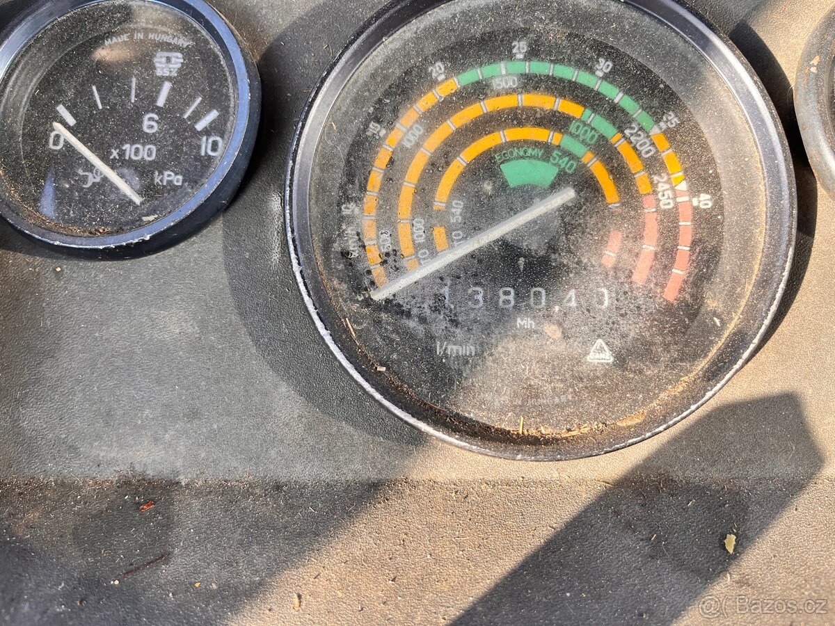 Zetor 9540 s celním nakladačem - 16