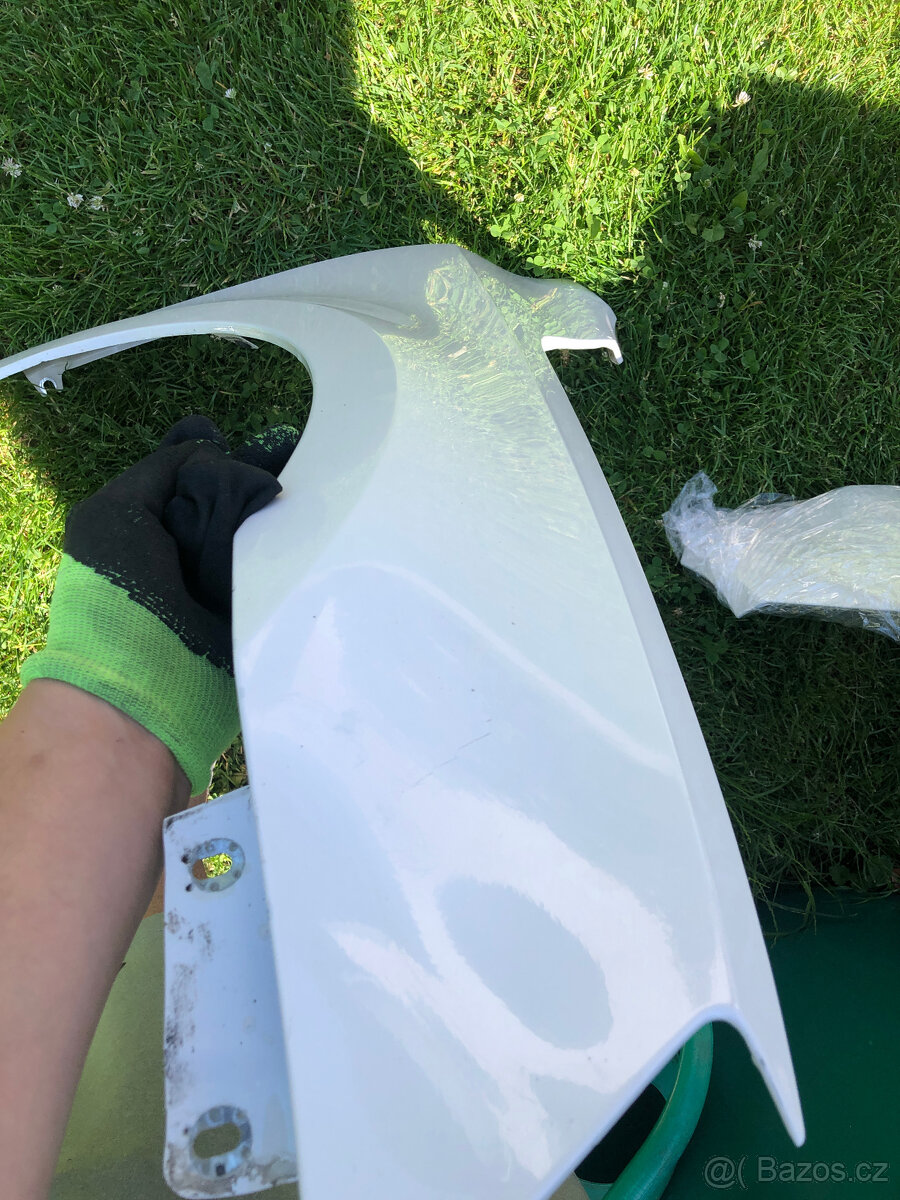 predni blatnik skoda octavia iii 3 12-17 pravy bily - 16