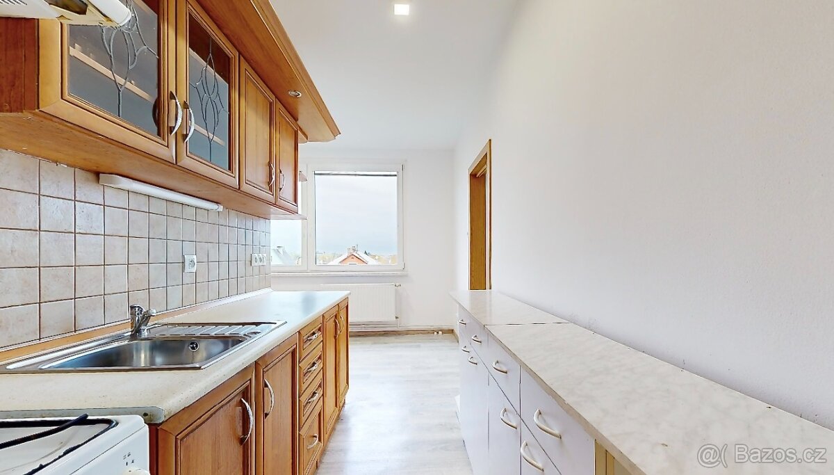 Prodej bytu 2+1 64 m² Javorník. - 16