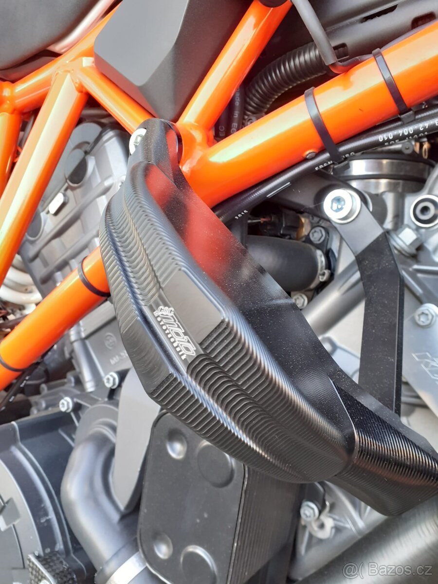 KTM 1290 SUPER DUKE SE - 16