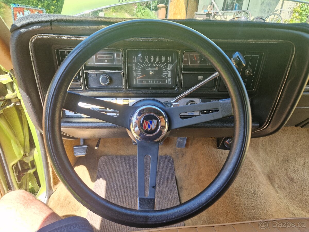 Buick LeSabre Convertible - 16