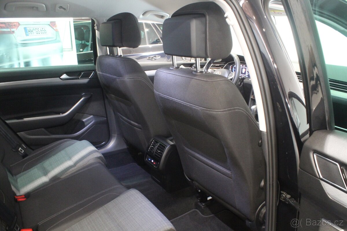 VW Passat B8 2.0TDI DSG Display Matrix DPH - 16