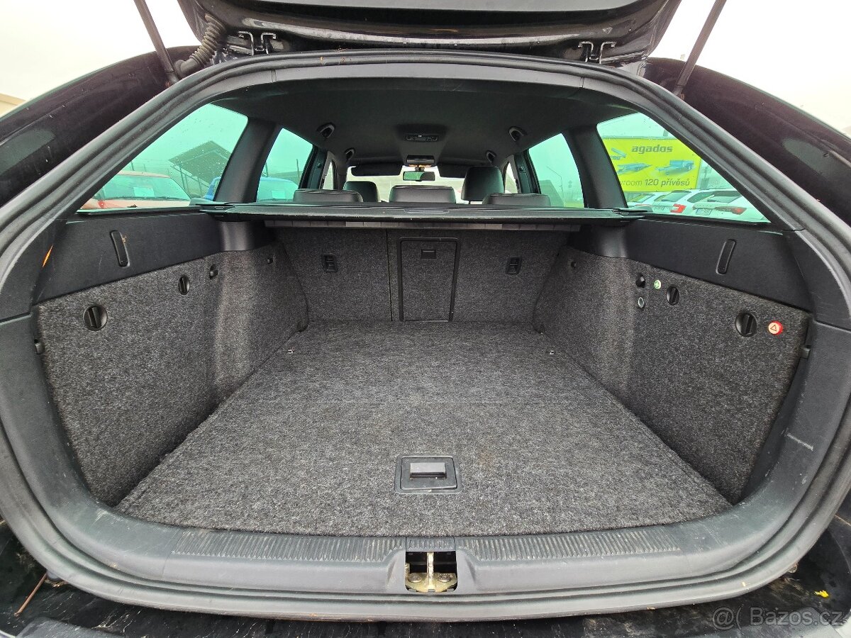 Škoda Octavia 2.0 TDi 125KW RS - 16