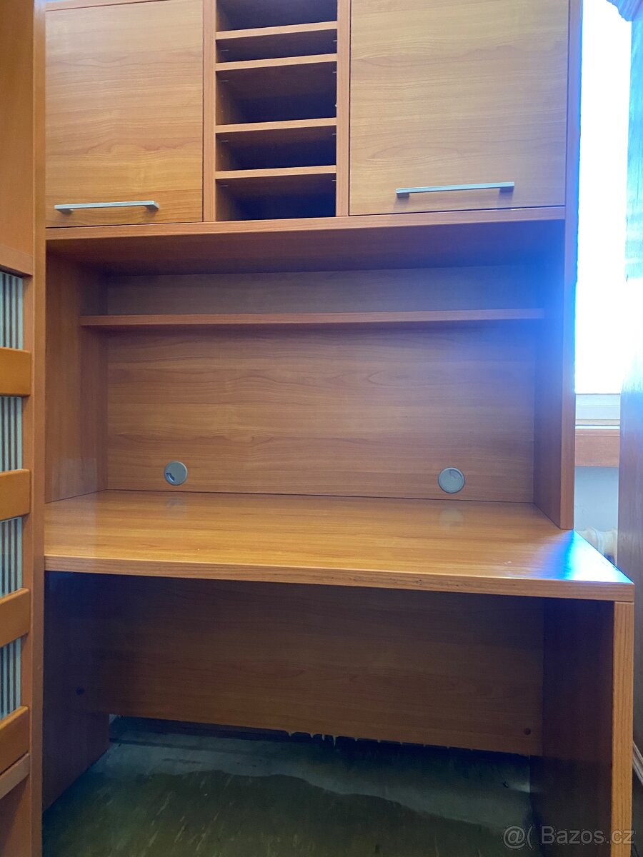 Stěna - kancelářský / studentský nábytek - 16