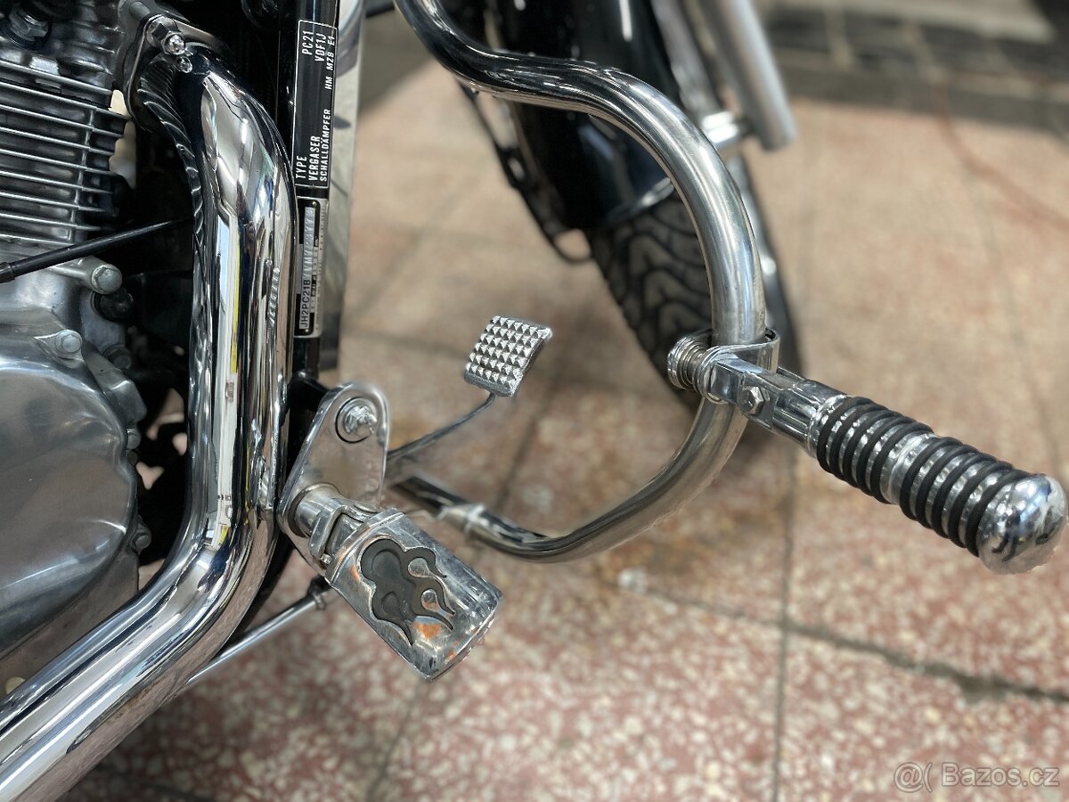 HONDA SHADOW VT600 - 2002-SPOUSTA DOPLŇKŮ---SERVIS - 16