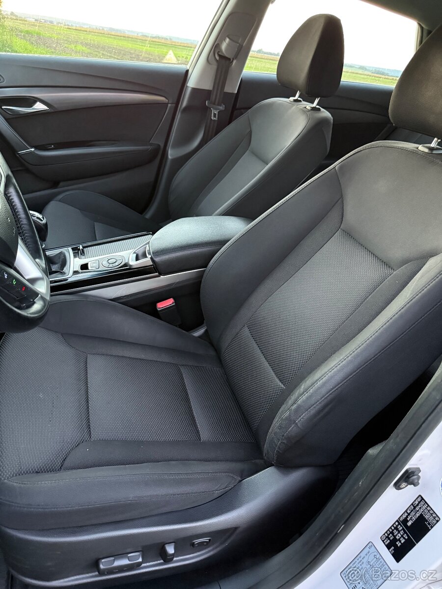 Hyundai i40 1.7 CRDi 100kw - TOP STAV - 16