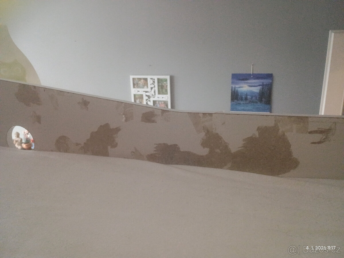 Patrová postel s psacím stolem a skříní - 16