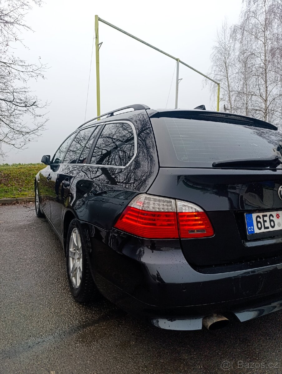 Bmw e61 facelift 520d - 16