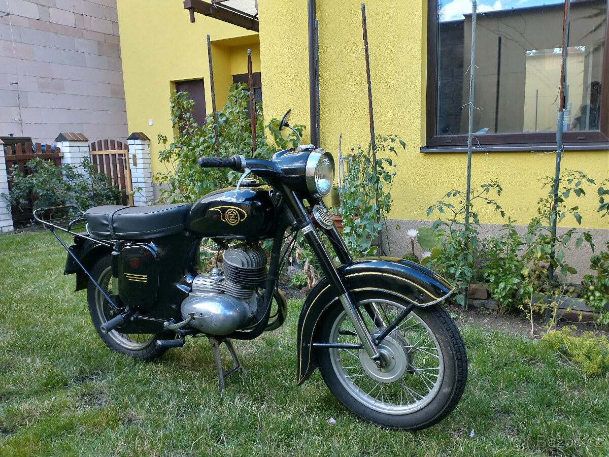 ČZ 175/450 de luxe 1969 - 16