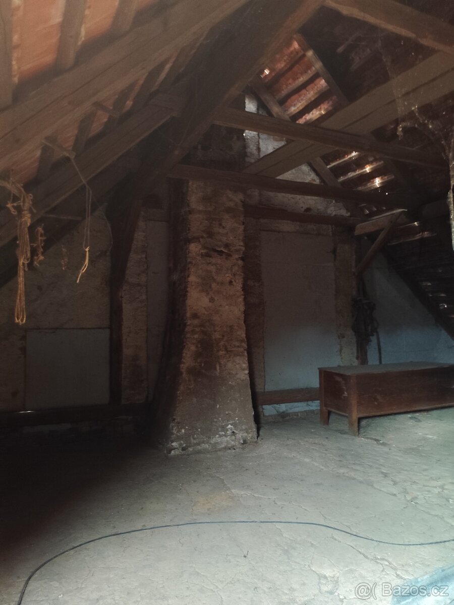 Dům 2+1 v Lišově - 16